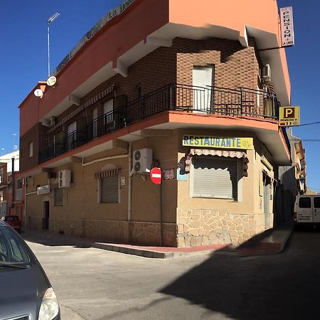 Pension La Linea El Puerto de Mazarrón Exteriör bild